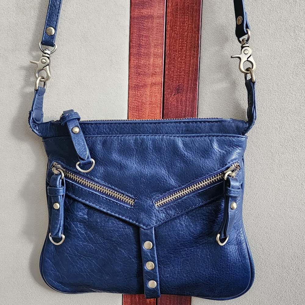 Leather Sabina Crossbody Bag